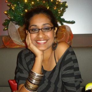 Meet your Posher, Fareeza